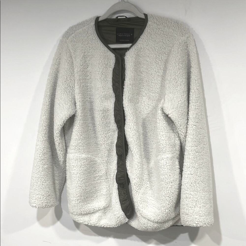 sanctuary White Sherpa Jacket with Green  size medium